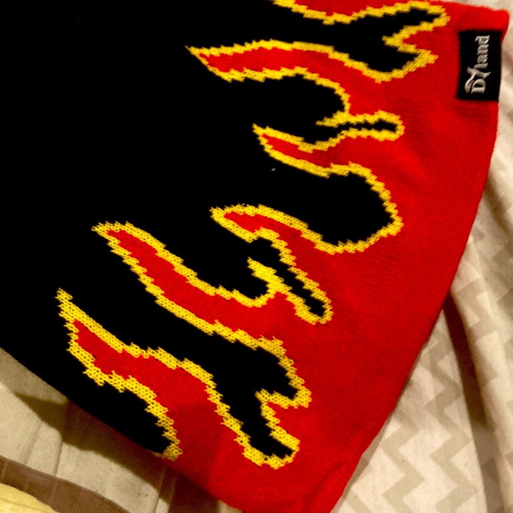 Flame knit beanie